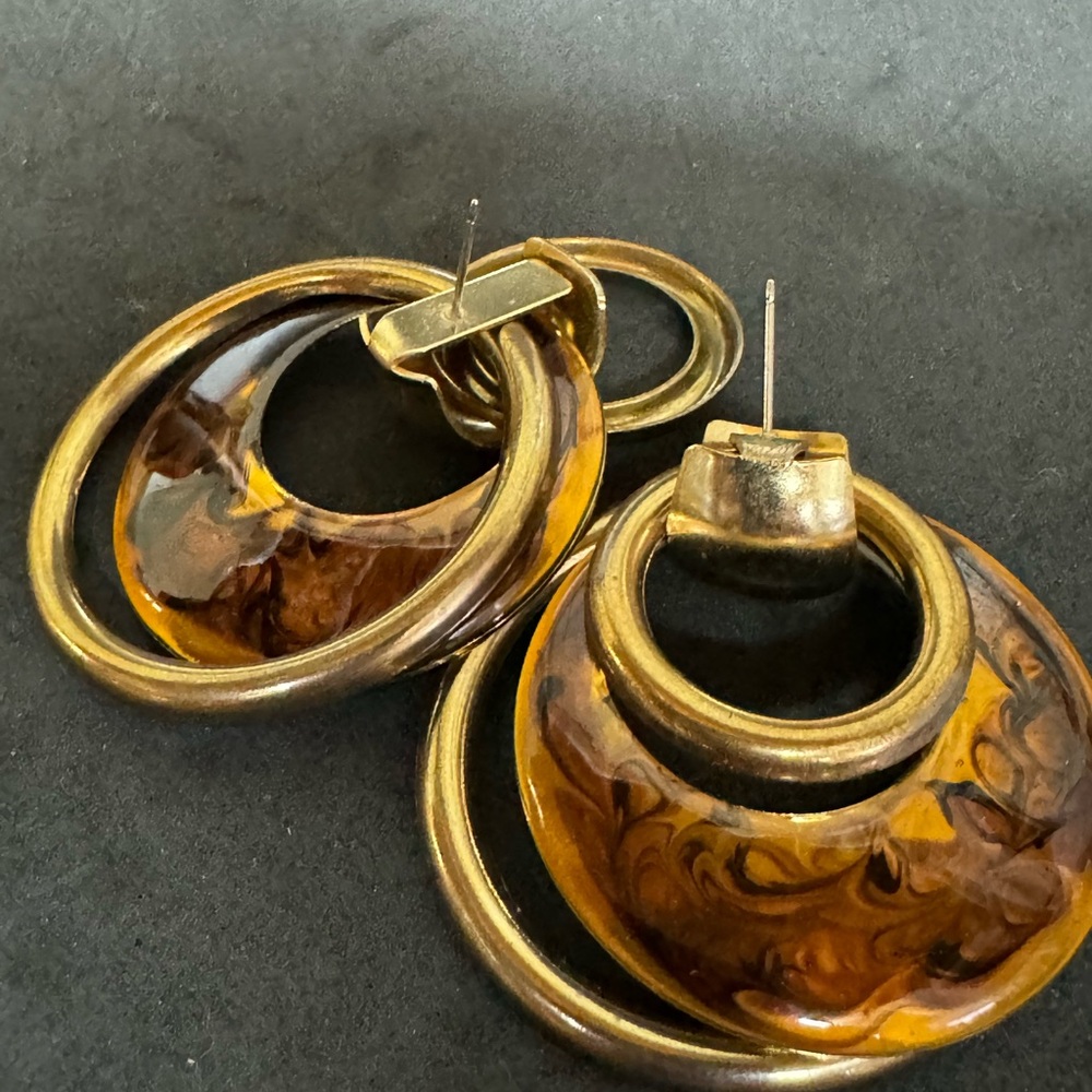 Vintage looking earrings